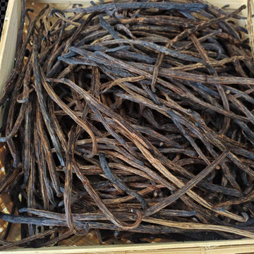 Grade A, Grade B, or Grade C Vanilla Beans on Sale to Buy According to Your Needs